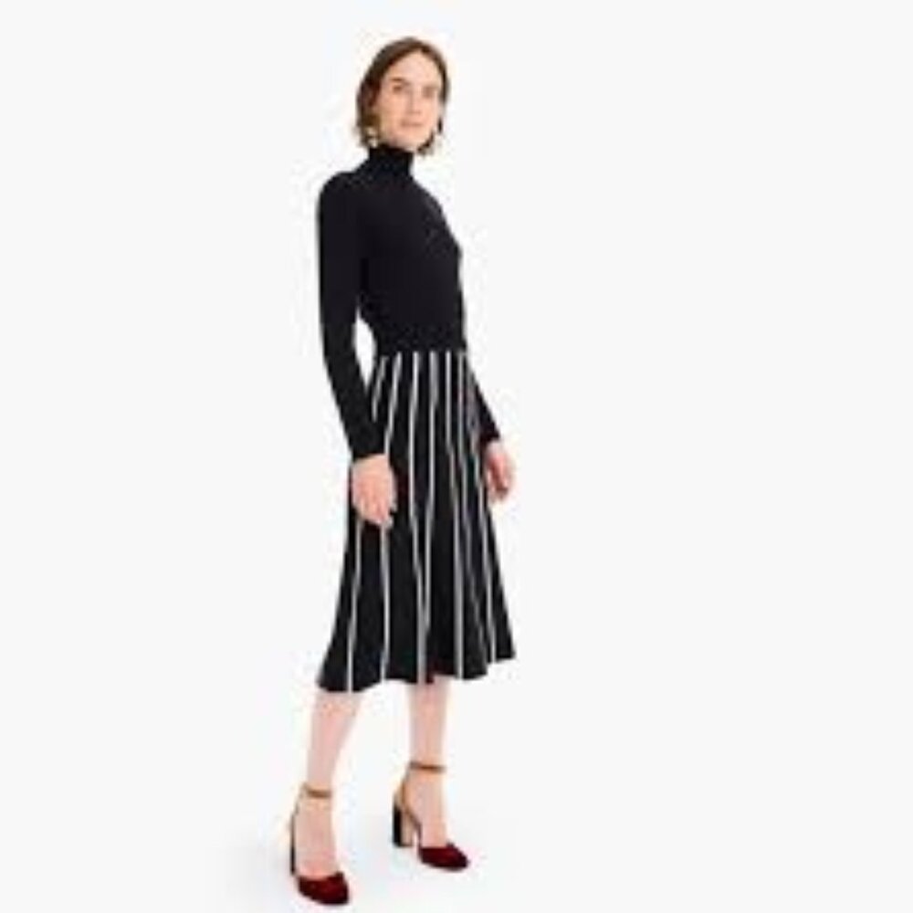 J Crew A-line Midi Sweater Skirt with Contrast Piping